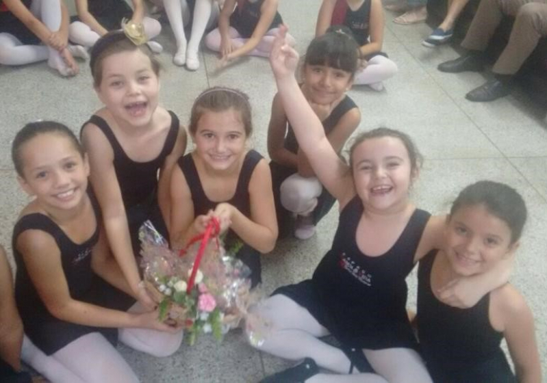 Ballet Clássico e Contemporâneo para Crianças Preços São Domingos - Ballet Clássico para Crianças de 7 Anos