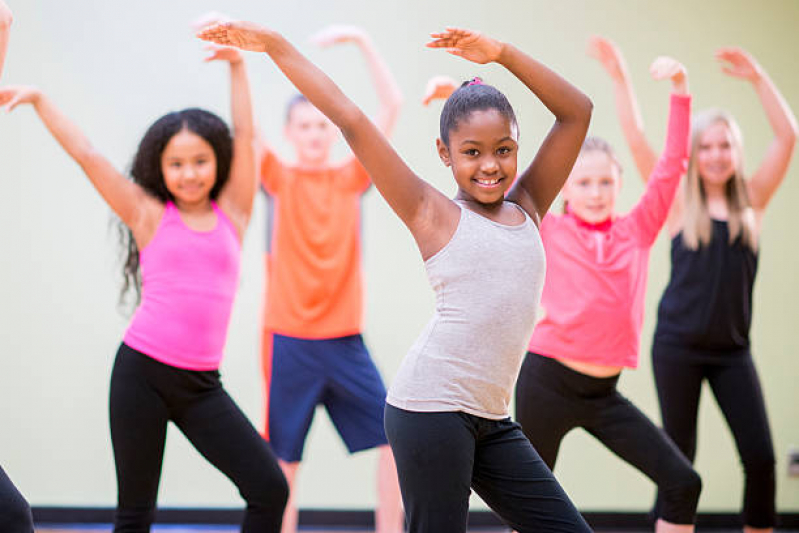 Escola de Dança Infantil Contato Água Branca - Escola de Dança Perto de Mim