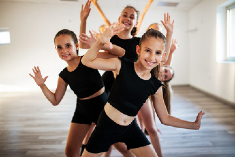 Escola de Dança Profissional Contato Vila Endres - Escola de Dança Infantil